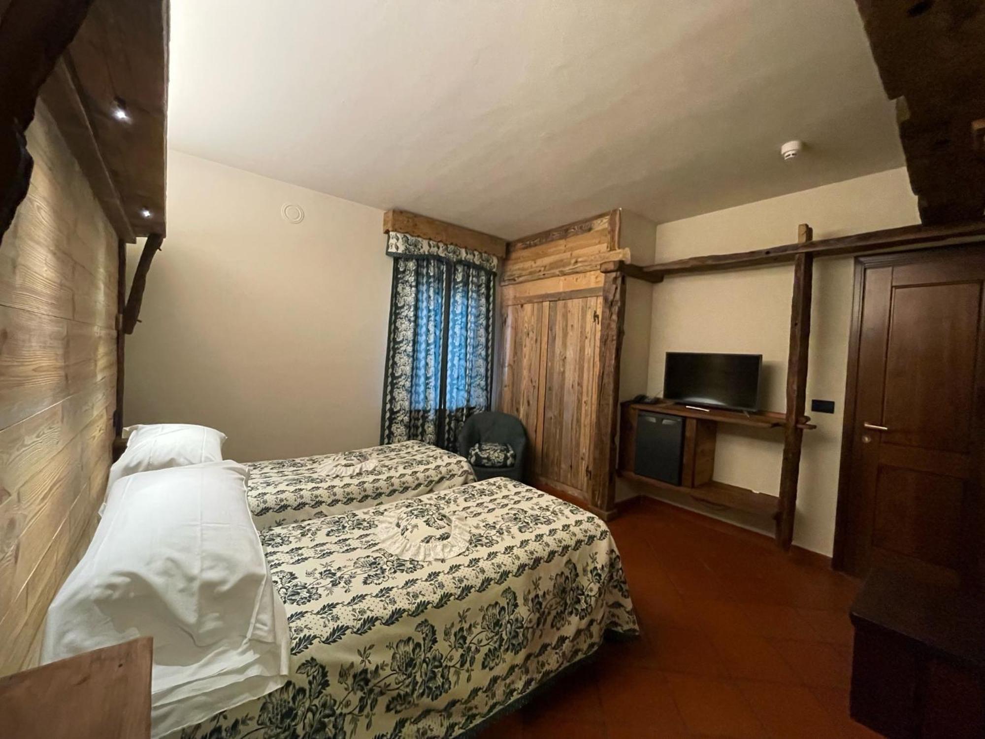 Hotel Milleluci Aosta Ngoại thất bức ảnh